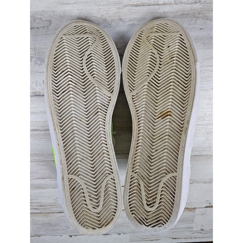 NIKE Blazer Mid 77 Essential Women's Sneakers Size 6.5 White And Volt Colorway - Picture 6 of 8